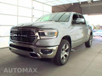 2023 Ram 1500 Laramie Crew Cab Short Bed - samochód z USA z aukcji Manheim, oferta Kup Teraz w AUTOMAX