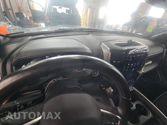 2023 Ram 1500 Laramie Crew Cab Short Bed - miniatura 11