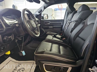 2023 Ram 1500 Laramie Crew Cab Short Bed - miniatura 7