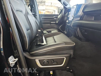 2023 Ram 1500 Laramie Crew Cab Short Bed - miniatura 8
