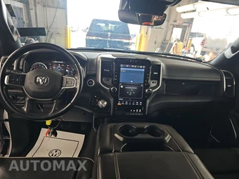2023 Ram 1500 Laramie Crew Cab Short Bed - miniatura 11