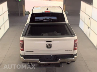 2023 Ram 1500 Laramie Crew Cab Short Bed - miniatura 5