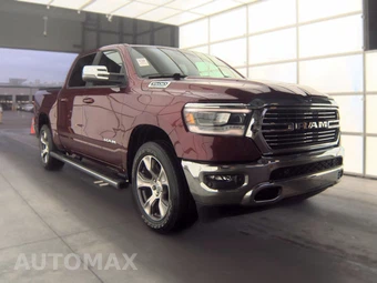 2023 Ram 1500 Laramie Crew Cab Short Bed - miniatura 3