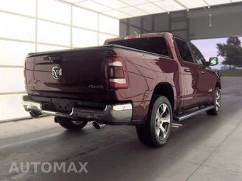 2023 Ram 1500 Laramie Crew Cab Short Bed - miniatura 4