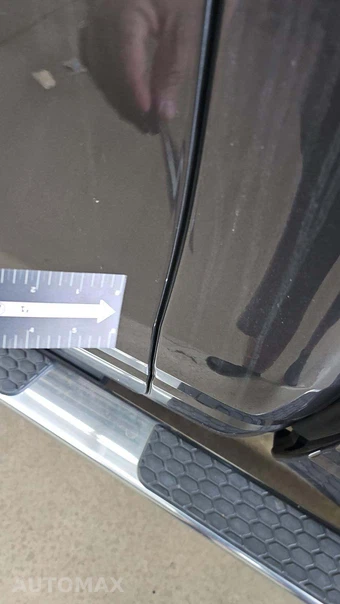 2023 Ram 1500 Laramie Crew Cab Short Bed - miniatura 21