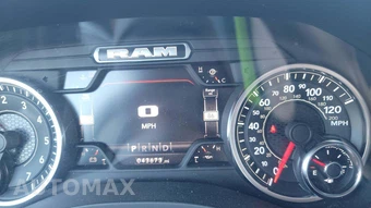 2023 Ram 1500 Laramie Crew Cab Short Bed - miniatura 19