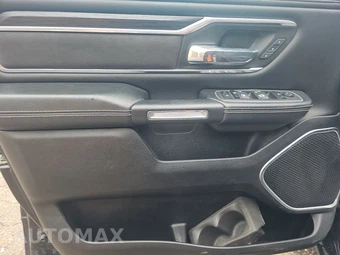 2023 Ram 1500 Laramie Crew Cab Short Bed - miniatura 9
