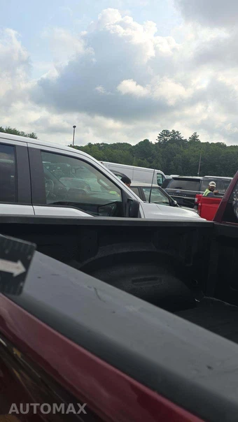 2023 Ram 1500 Laramie Crew Cab Short Bed - miniatura 22