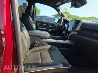 2023 Ram 1500 Laramie Crew Cab Short Bed - miniatura 8