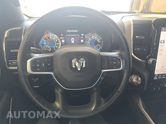 2023 Ram 1500 Laramie Crew Cab Short Bed - miniatura 10