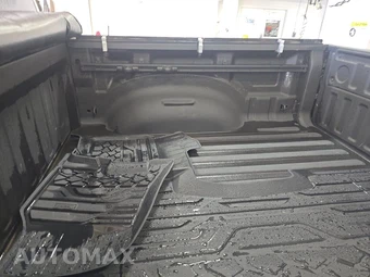 2023 Ram 1500 Laramie Crew Cab Short Bed - miniatura 16