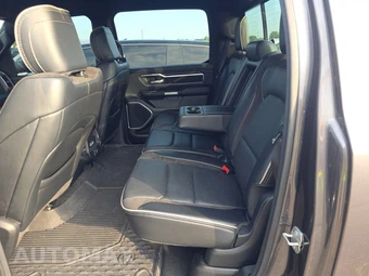 2023 Ram 1500 Laramie Crew Cab Short Bed - miniatura 19
