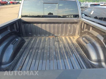 2023 Ram 1500 Laramie Crew Cab Short Bed - miniatura 23