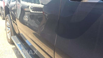 2023 Ram 1500 Laramie Crew Cab Short Bed - miniatura 39