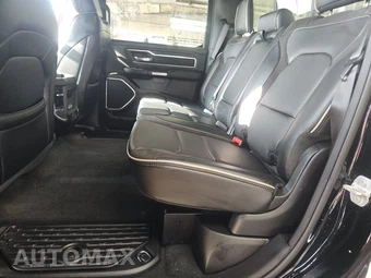 2023 Ram 1500 Laramie Crew Cab Short Bed - miniatura 13