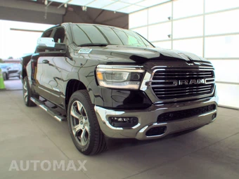 2023 Ram 1500 Laramie Crew Cab Short Bed - miniatura 3