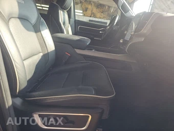 2023 Ram 1500 Laramie Crew Cab Short Bed - miniatura 8