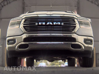 2023 Ram 1500 Laramie Crew Cab Short Bed - miniatura 3