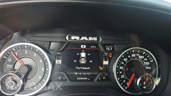 2023 Ram 1500 Laramie Crew Cab Short Bed - miniatura 21