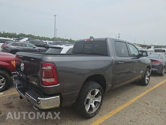 2023 Ram 1500 Laramie Crew Cab Short Bed - miniatura 4