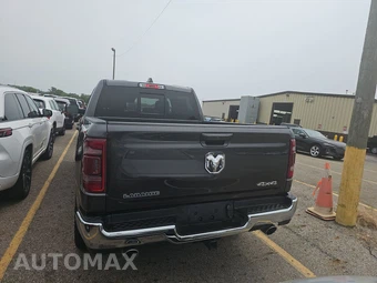 2023 Ram 1500 Laramie Crew Cab Short Bed - miniatura 5