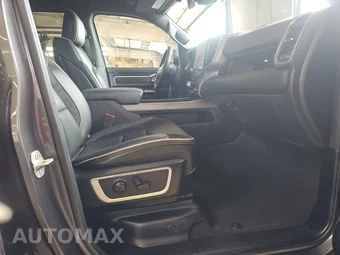 2023 Ram 1500 Laramie Crew Cab Short Bed - miniatura 8