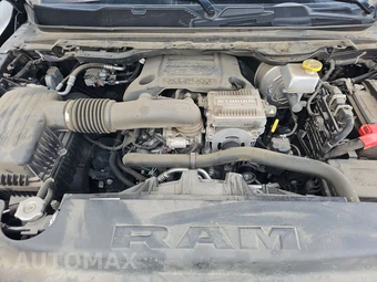 2023 Ram 1500 Laramie Crew Cab Short Bed - miniatura 15