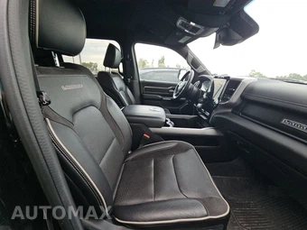 2023 Ram 1500 Laramie Crew Cab Short Bed - miniatura 8