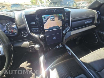 2023 Ram 1500 Laramie Crew Cab Short Bed - miniatura 10