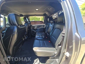 2023 Ram 1500 Laramie Crew Cab Short Bed - miniatura 13