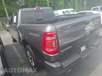 2023 Ram 1500 Laramie Crew Cab Short Bed - miniatura 2