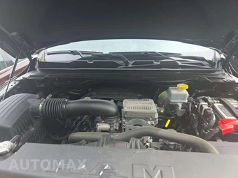 2023 Ram 1500 Laramie Crew Cab Short Bed - miniatura 22