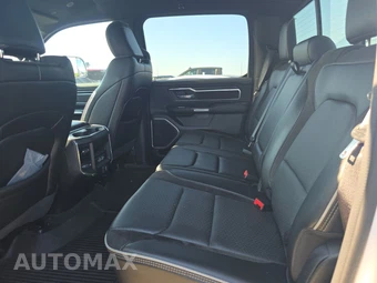 2023 Ram 1500 Laramie Crew Cab Short Bed - miniatura 13