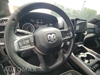 2023 Ram 1500 Laramie Crew Cab Short Bed - miniatura 10
