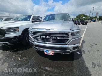 2023 Ram 1500 Laramie Crew Cab Short Bed - miniatura 2