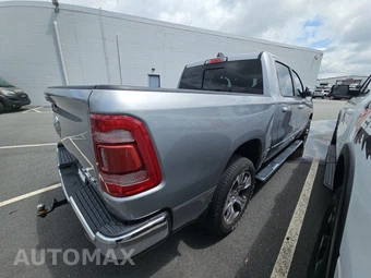 2023 Ram 1500 Laramie Crew Cab Short Bed - miniatura 4