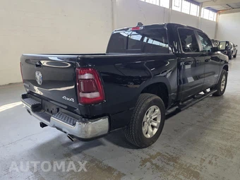 2023 Ram 1500 Laramie Crew Cab Short Bed - miniatura 2