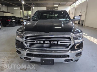 2023 Ram 1500 Laramie Crew Cab Short Bed - miniatura 21