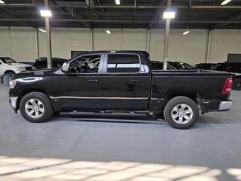 2023 Ram 1500 Laramie Crew Cab Short Bed - miniatura 22