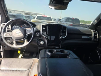 2023 Ram 1500 Laramie Crew Cab Short Bed - miniatura 17