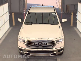 2023 Ram 1500 Laramie Crew Cab Short Bed - miniatura 2