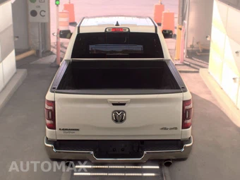 2023 Ram 1500 Laramie Crew Cab Short Bed - miniatura 6