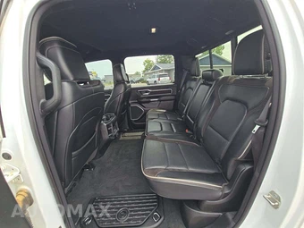 2023 Ram 1500 Laramie Crew Cab Short Bed - miniatura 10