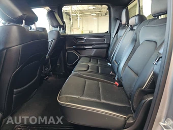 2023 Ram 1500 Laramie Crew Cab Short Bed - miniatura 13