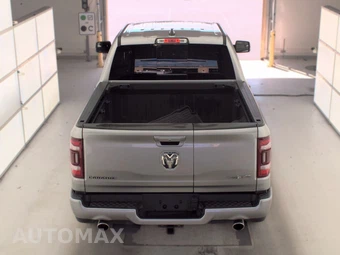 2023 Ram 1500 Laramie Crew Cab Short Bed - miniatura 5