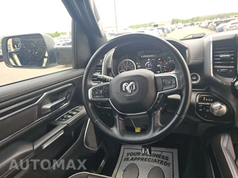 2023 Ram 1500 Laramie Crew Cab Short Bed - miniatura 10