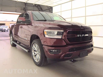 2023 Ram 1500 Laramie Crew Cab Short Bed - miniatura 3