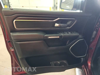 2023 Ram 1500 Laramie Crew Cab Short Bed - miniatura 9