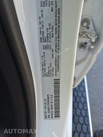 2023 Ram 1500 Laramie Crew Cab Short Bed - miniatura 14