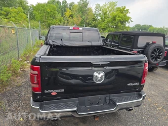 2023 Ram 1500 Laramie Crew Cab Short Bed - miniatura 5